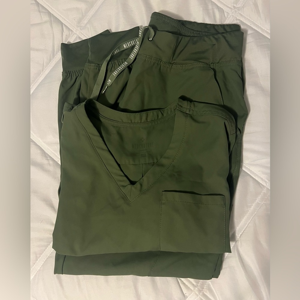 med couture scrub set